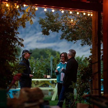 Crowsnest Vineyards Guesthouse Keremeos Kültér fotó