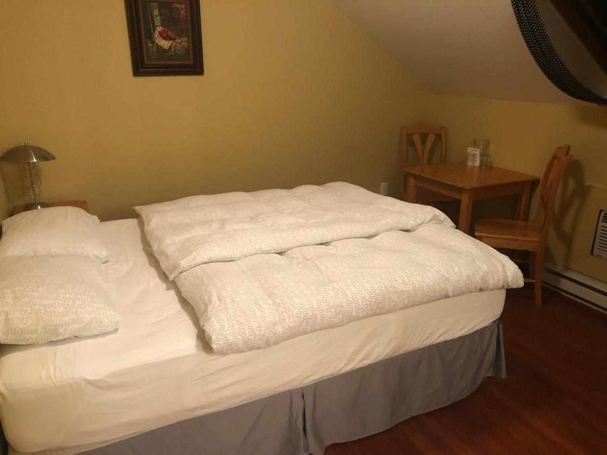 Crowsnest Vineyards Guesthouse Keremeos Kültér fotó