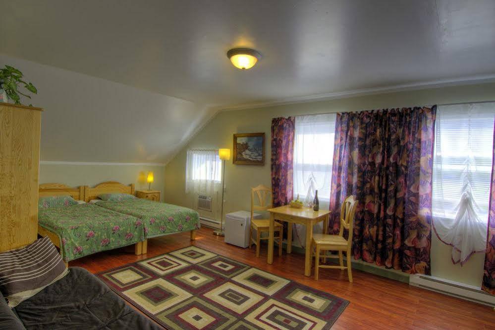 Crowsnest Vineyards Guesthouse Keremeos Kültér fotó