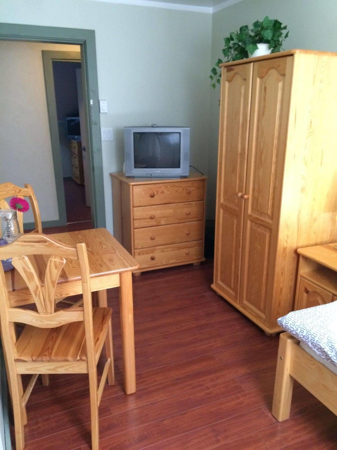 Crowsnest Vineyards Guesthouse Keremeos Kültér fotó